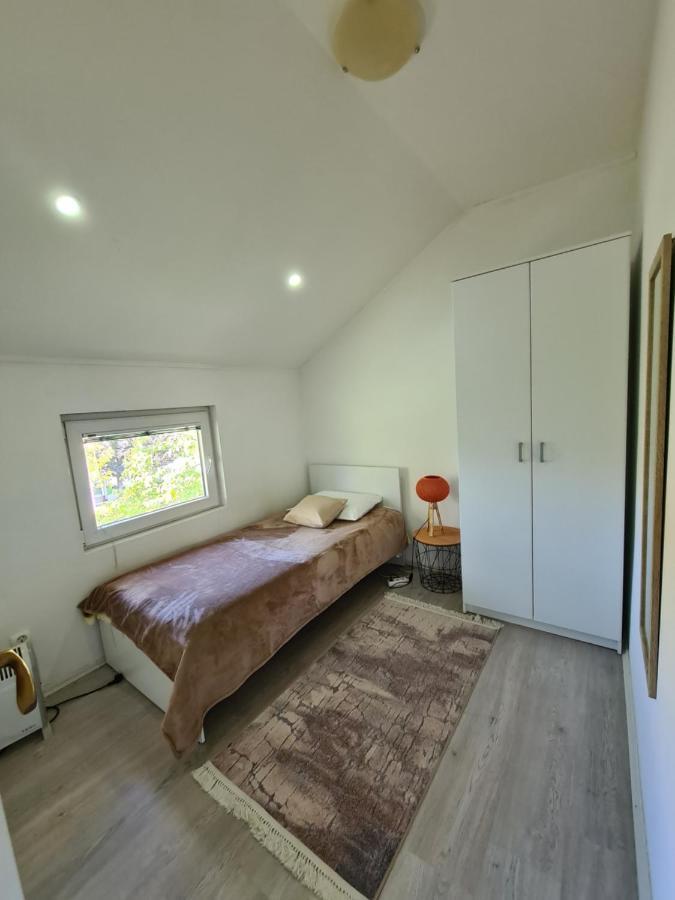 Forest Apartment Niksic ภายนอก รูปภาพ